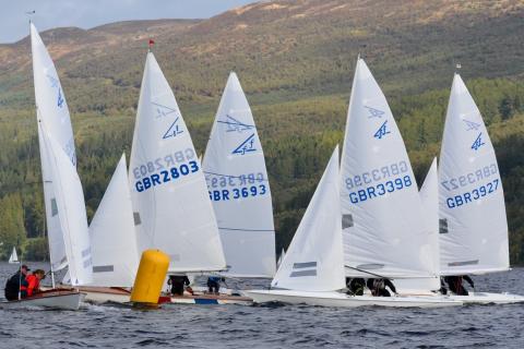 Fifteens rounding a mark at keelboat weekend